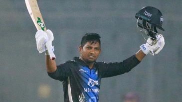 সাত বছর পর টি-টোয়েন্টি দলে রনি তালুকদার