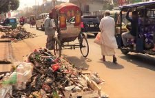 যত্রতত্র ময়লা না ফেলার আহ্বান পৌর মেয়র