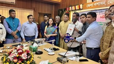 মৌলভীবাজারে ১ হাজার ০৪টি পরিবারের মাঝে  ঘর হস্তান্তর এর শুভ উদ্বোধন করেন প্রধানমন্ত্রী