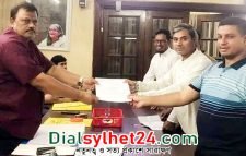 আওয়ামী লীগের মনোনয়ন সংগ্রহ করলেন মুক্তাদীর আহমদ মুক্তা