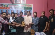 বাংলাদেশ বাউল সমিতি রাজনগর উপজেলা শাখার ইফতার মাহফিল ও সম্মাননা প্রদান অনুষ্ঠিত