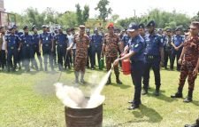 মৌলভীবাজার পুলিশ লাইন্সে বার্ষিক অগ্নি-নির্বাপণ কর্মশালা ও মহড়া অনুষ্ঠিত