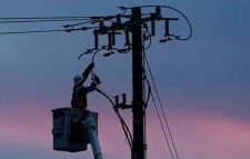 জুড়ীর ফুলতলা চা বাগান শ্রমিকদের বিদ্যুতের দুর্ভোগ নিরসন