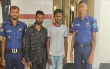 ৪৮ পিস ইয়াবাসহ আটক ২