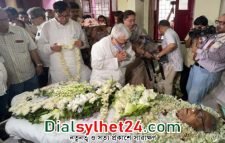 সমরেশ মজুমদারের শেষকৃত্য সম্পন্ন