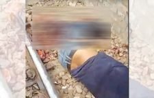 চলন্ত ট্রেনে উঠতে গিয়ে পা হারালেন বিমান বাহিনী কর্মচারী