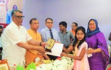 মৌলভীবাজার পৌরসভার শিক্ষাবৃত্তি ২০২৩ প্রদান