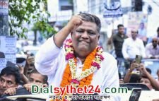 ইতিহাস সৃষ্টি করে নগরপিতা আনোয়ারুজ্জামান