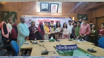 মৌলভীবাজারে ডিসির সাথে আনন্দ পাঠশালার মতবিনিময়