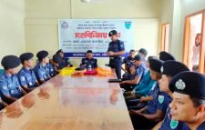 পুলিশ সুপার মোহাম্মদ জাকারিয়ার শ্রীমঙ্গল থানা পরিদর্শন