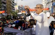 ঢাকার সব প্রবেশ মুখে ‘শান্তিপূর্ণ অবস্থান’ আজ