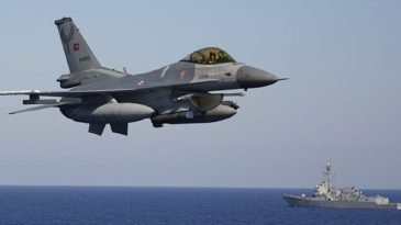 ইরানে দখলকৃত উপসাগরীয় অঞ্চলে এফ-১৬ যুদ্ধবিমান পাঠাচ্ছে যুক্তরাষ্ট্র