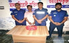 :কুলাউড়া থানা পুলিশের অভিযানে ৫০০ গ্রাম গাঁজাসহ আটক-১:::