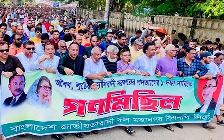 ভোটারবিহীন নির্বাচনের কোনো স্বপ্ন পূরণ হতে দেয়া হবে না: খন্দকার মুক্তাদির