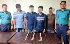 বন্দরবাজার এলাকা থেকে ডাকাতির অভিযোগে গ্রেপ্তার ৪