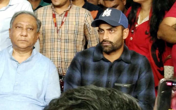 অধিনায়কত্ব ছাড়লেন তামিম