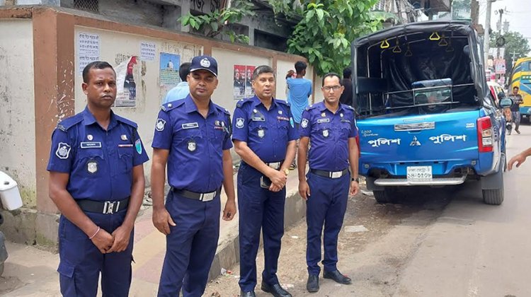 যানজট রুখতে রাস্তায় পুলিশ, ছন্দে ফিরল শ্রীমঙ্গল শহর