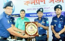 কুলাউড়া থানা পরিদর্শনে এসপি