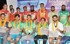 দেশের প্রথম দীর্ঘ সাঁতার প্রতিযোগিতা সিলেটে