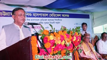 ডাক্তাররা ভালো করে দেখলে রোগীরা বিদেশমুখী হতেন না : তথ্যমন্ত্রী