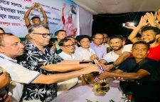 মৌলভীবাজারে দীর্ঘ সাত বছর বন্ধ থাকার পরে আবার ঐতিহ্যবাহী নৌকাবাইচ