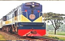 প্রচন্ড গরমে বেঁকে গেল রেললাইন, আটকা পড়ে সিলেটগামী ট্রেন