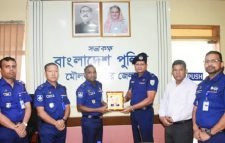 জঙ্গি অভিযানে সিটিটিসিকে সহায়তা করে পুরস্কার পেলেন কুলাউড়ার ওসি