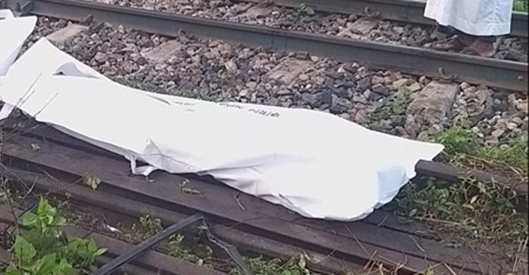 মহাখালীতে ট্রেনের ধাক্কায় ৩ পথশিশুর মৃত্যু