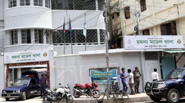 ঢাকায় হোটেল থেকে বিএনপির ৫১ নেতাকর্মী গ্রেফতার: ডিবি