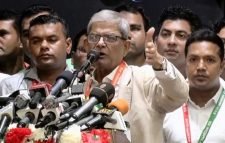 সরকার হিংস্র হয়ে উঠেছে: ফখরুল