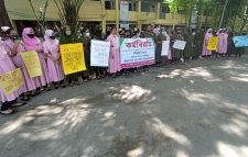 মৌলভীবাজারে ইন্টার্ন নার্স ও মিডওয়াইফদের কর্মবিরতি