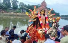 দেবীদুর্গা ফিরে গেলেন কৈলাসে