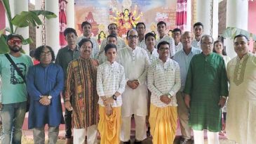 কুলাউড়ায় পূজামণ্ডপ পরিদর্শনে সাবেক এমপি শাহীন