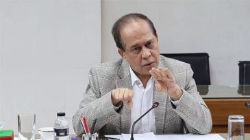 সাংবিধানিকভাবে সরকার নিরপেক্ষ থাকতে বাধ্য : সিইসি