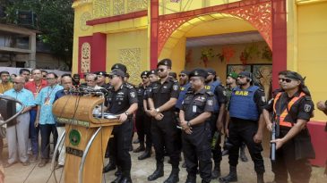 শারদীয় দুর্গাপূজা উপলক্ষে আইন-শৃঙ্খলা জোরদার করেছে র‌্যাব-৯,