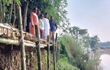 জুড়ীতে নদী ভাঙ্গনে বিলীন হচ্ছে বাড়ীঘর