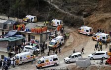 ভারতে টানেল থেকে অবশেষে উদ্ধার হলেন ৪১ শ্রমিক