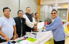 মৌলভীবাজার-৩ মনোনয়ন কিনলেন বৃটেনের আ.লীগ সহ-সভাপতি টিপু রহমান