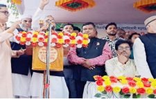 নৌকা মার্কায় ভোট দিয়ে উন্নয়নের জয়যাত্রা অব্যাহত রাখুন: ড. মো. আব্দুস শহীদ এমপি