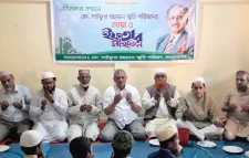 এতিমদের সম্মানে এম সাইফুর রহমান স্মৃতি পরিষদের ইফতার ও দোয়া মাহফিল