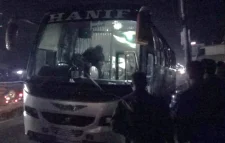 হানিফ পরিবহনের বাসে দুর্বৃত্তদের আগুন