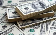 মৌলভীবাজার শহরের তিন অবৈধ মানি একচেঞ্জ ব্যবসায়ী আটক