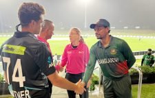 বছরের শেষ দিন কি হবে নতুন ইতিহাস?