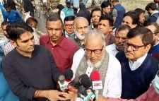 নির্বাচন করলেও ক্ষমতায় টিকবে না সরকার: নজরুল