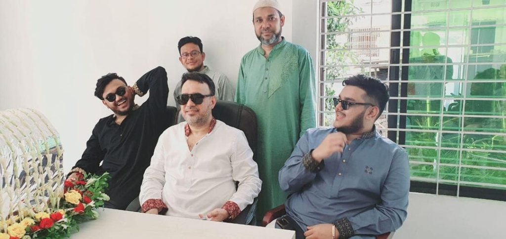 ছেলে এবং বাবার একটা ছোট গল্পঃ