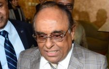 ব্যারিস্টার মইনুল হোসেন মারা গেছেন