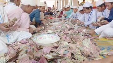 পূর্বের সব রেকর্ড ভাঙল পাগলা মসজিদ, এখনো চলছে গণনা