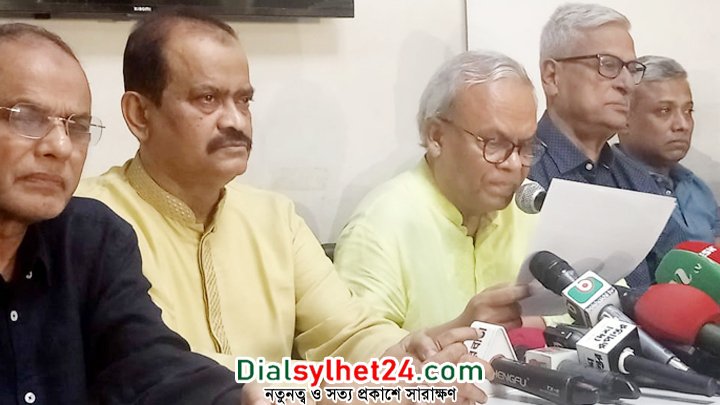 জনগণের ওপর প্রতিশোধ নিতেই বিদ্যুৎ ও জ্বালানির দাম বাড়ানো হচ্ছে : রিজভী