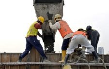 ৫ বছরে ৬০ লাখ কর্মী বিদেশে পাঠানোর পরিকল্পনা সরকারের