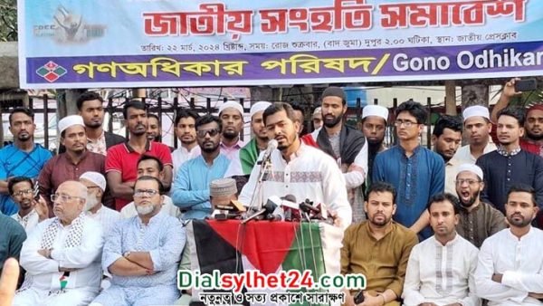 বাংলাদেশে এখন আর প্রতিবাদ করা যায় না: নুর